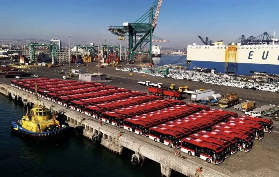 ​Xiamen-Built Buses Claim Dual No.1 Rankings in China’s Export Market, Signaling Robust Global Demand for Chinese Bus Parts
